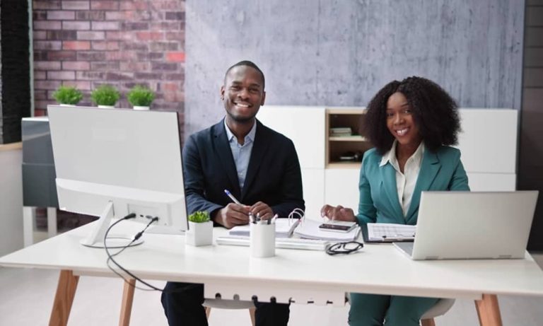 What does OKR tracking deliver for corporate leadership in large organisations?